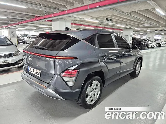 Hyundai Kona Kona (SX2) Бензин 1.6 турбо 2WD — Фото автомобиля 6