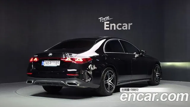 Mercedes-Benz E-Class W214 — Фото автомобиля 2