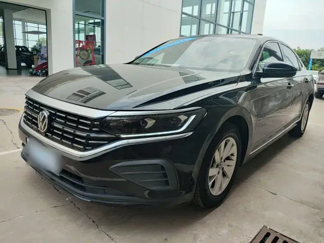 Фотография автомобиля — Volkswagen Passat