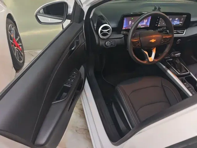 Chevrolet Monza — Фото автомобиля 15