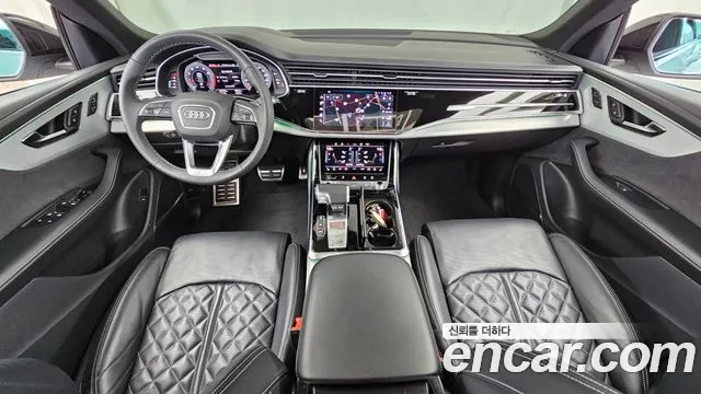 Audi Q8 55 TFSI quattro Premium — Фото автомобиля 7