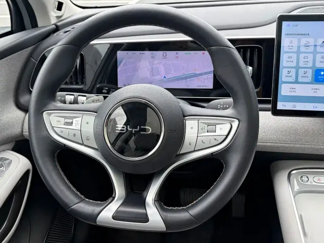 BYD Sealion 05 EV — Фото автомобиля 16