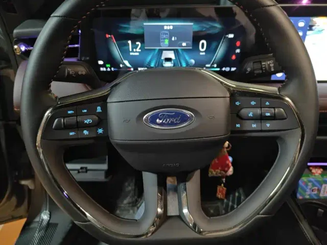 Ford Mondeo — Фото автомобиля 15