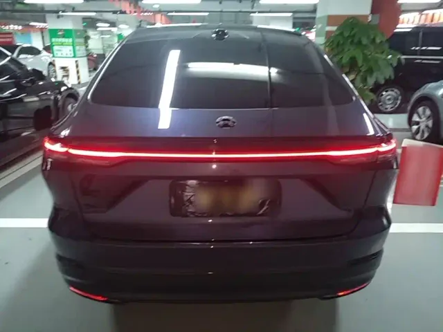 Nio EC7 — Фото автомобиля 3