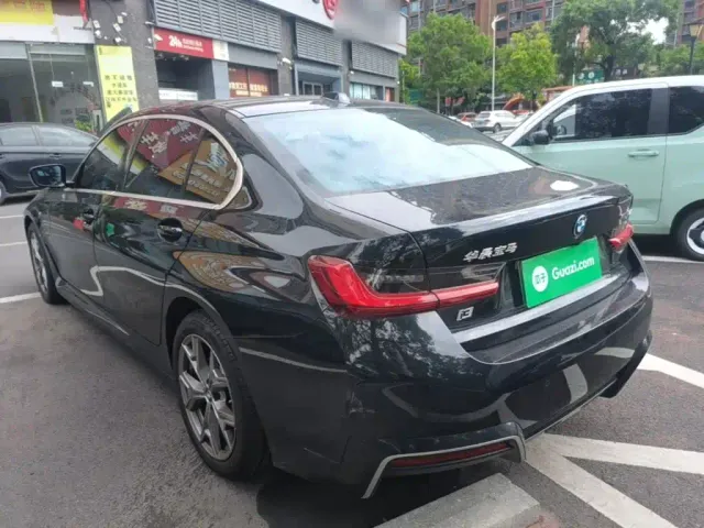 BMW i3 — Фото автомобиля 4
