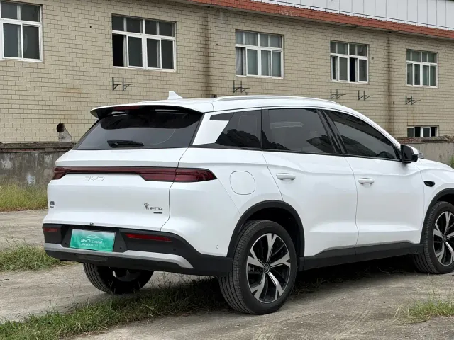 BYD Song Pro — Фото автомобиля 4