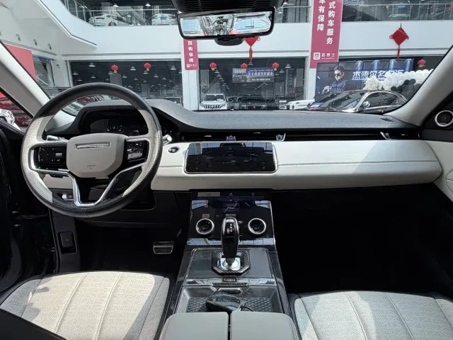 Land Rover Range Rover Evoque — Фото автомобиля 8