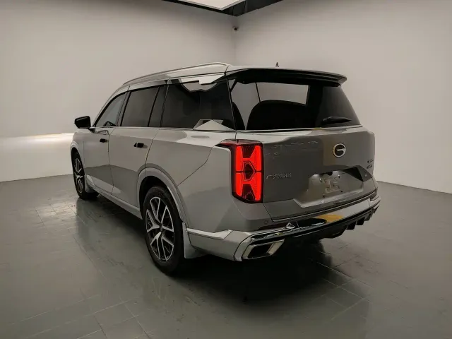 GAC Trumpchi GS8 — Фото автомобиля 5