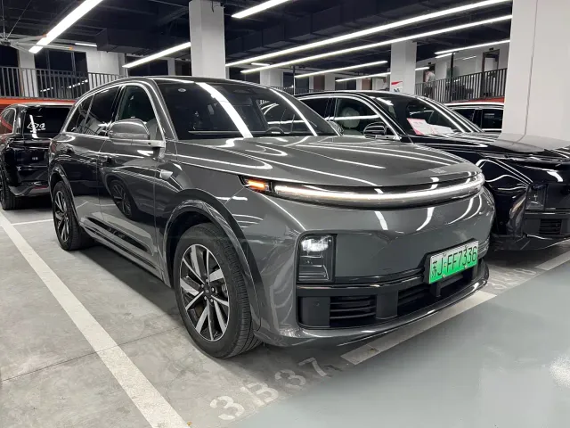 Li Auto L7 — Фото автомобиля 3
