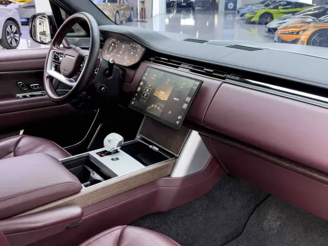 Land Rover Range Rover — Фото автомобиля 13