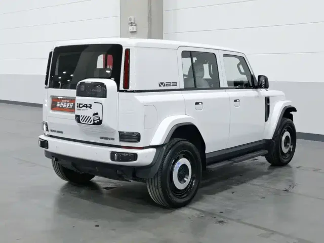 iCAR V23 — Фото автомобиля 2