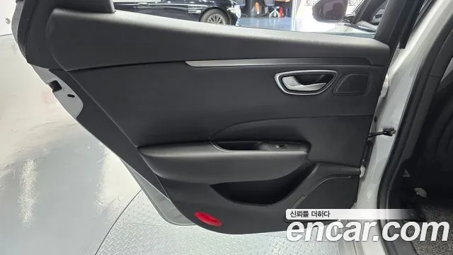 Renault-KoreaSamsung SM6 Новый SM6 1.3 TCe Feel — Фото автомобиля 21
