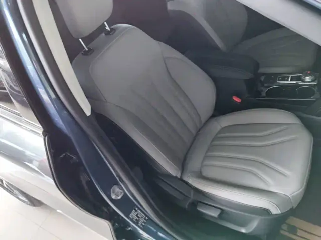 Ford Escape — Фото автомобиля 24