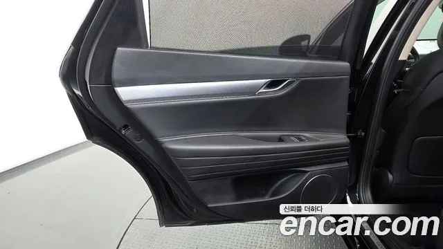 Genesis G80 RG3 — Фото автомобиля 14