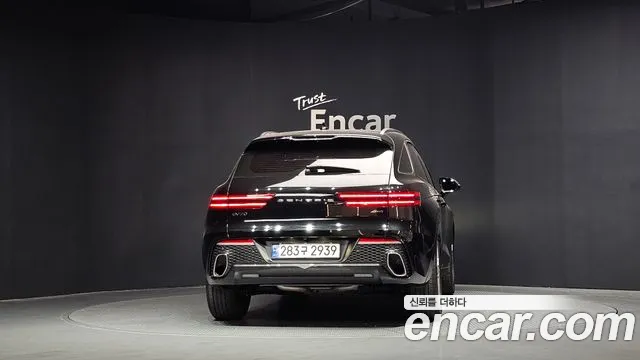 Genesis GV70 — Фото автомобиля 4