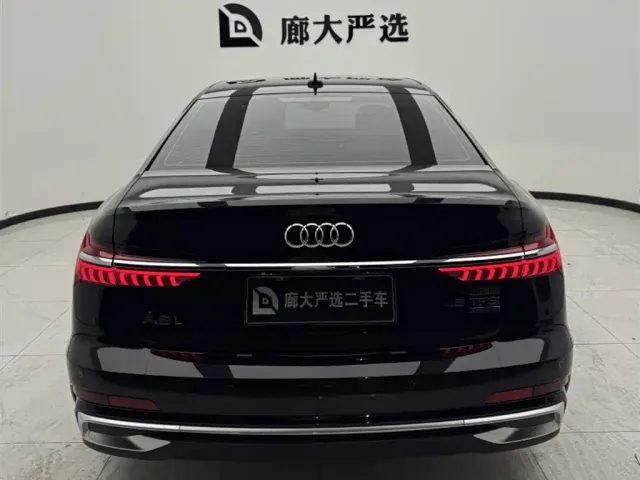 Audi A6L — Фото автомобиля 4