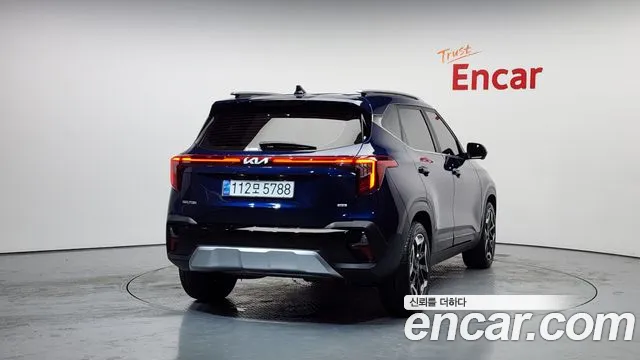 Kia Seltos — Фото автомобиля 4