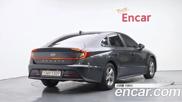 Hyundai Sonata Sonata (DN8) 2.0 LPG(Для проката) — Фото автомобиля 2