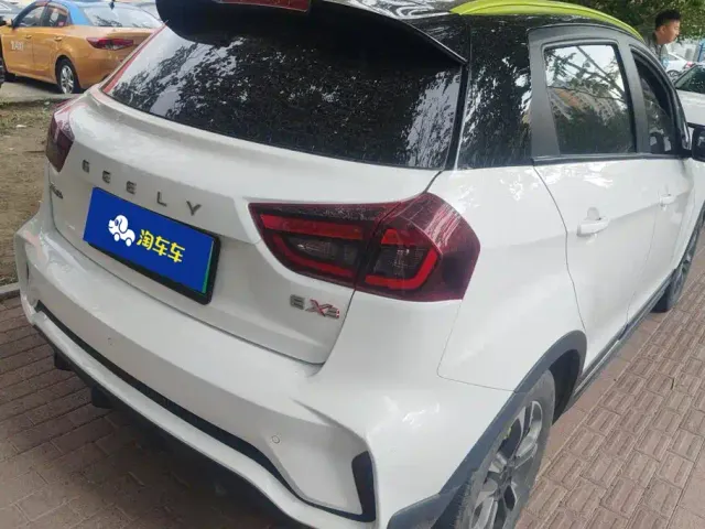 Geely Geometry EX3 Kung Fu Bull — Фото автомобиля 3