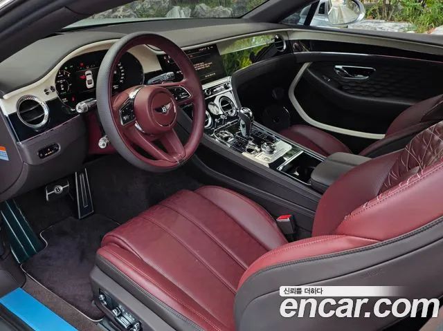 Bentley Continental — Фото автомобиля 7