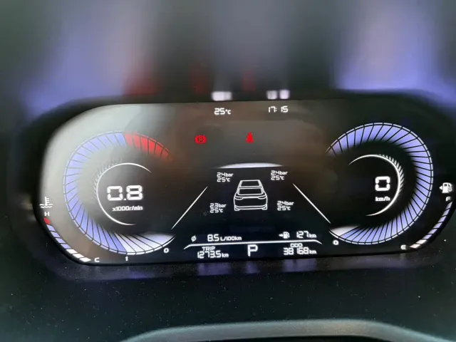 Geely Emgrand — Фото автомобиля 7