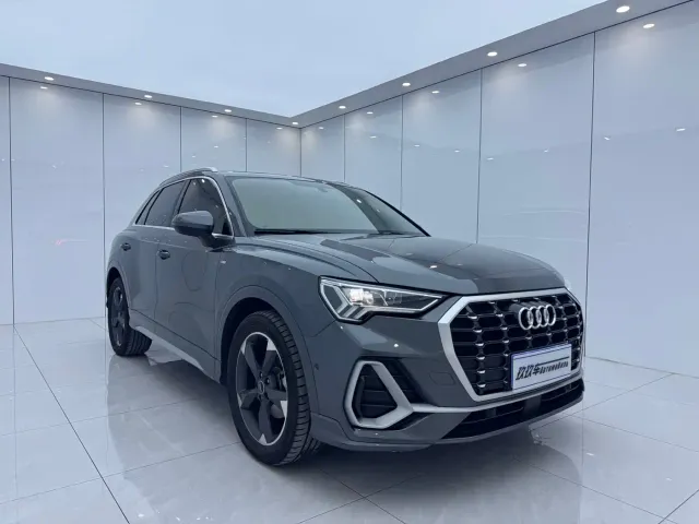 Audi Q3 — Фото автомобиля 3