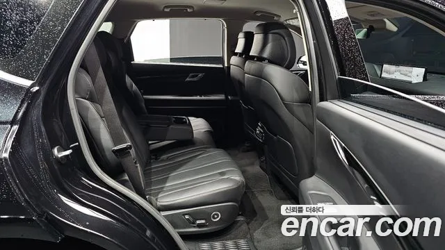 Genesis GV80 2.5T Бензин AWD — Фото автомобиля 11