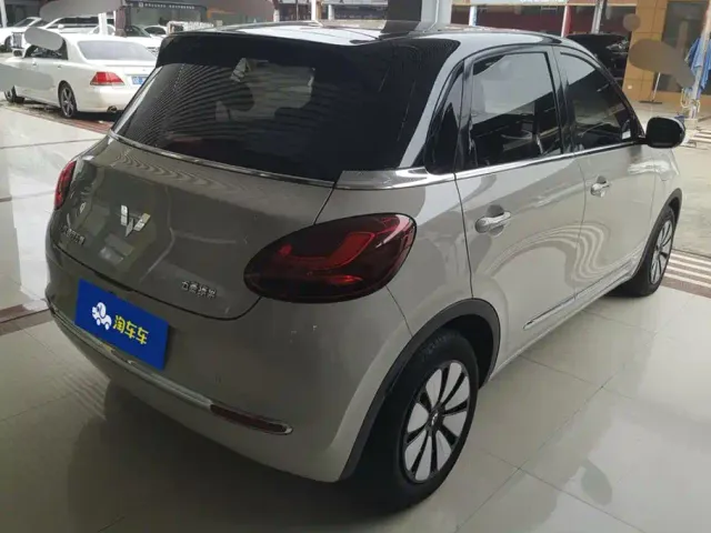 Wuling Bingo — Фото автомобиля 3