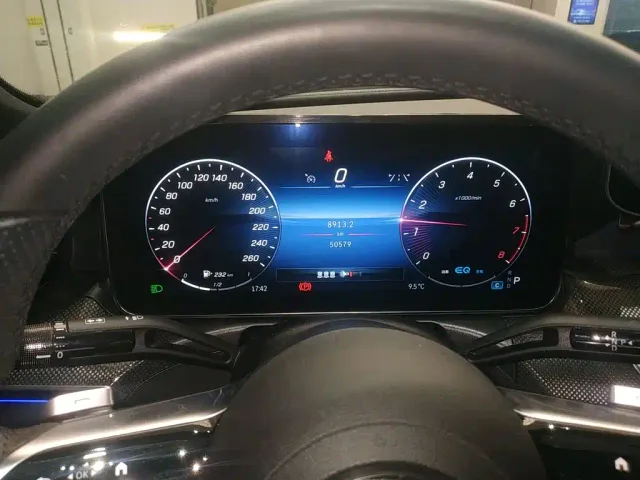 Mercedes-Benz C-Class — Фото автомобиля 3