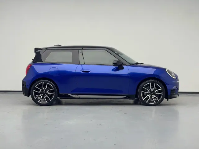 MINI Cooper — Фото автомобиля 9