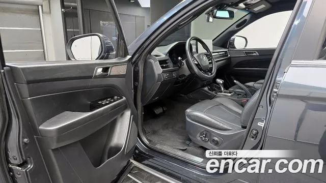 KG_Mobility_Ssangyong Rexton Новый Rexton Sport Дизель 2.2 2WD — Фото автомобиля 11