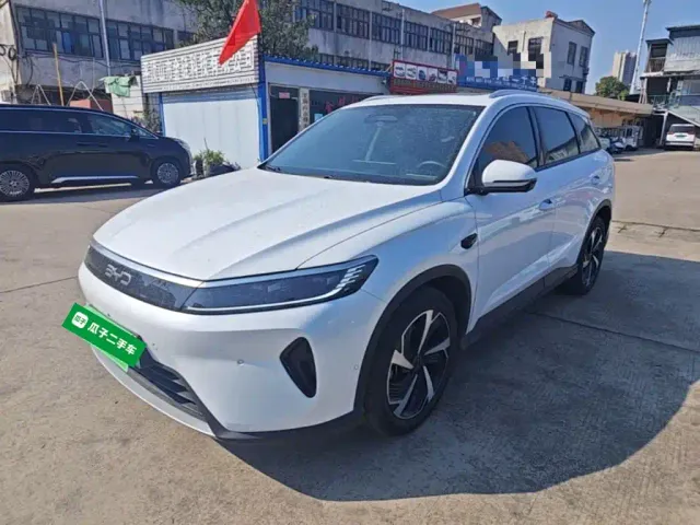 Фотография автомобиля — BYD Seal 05 DM-i