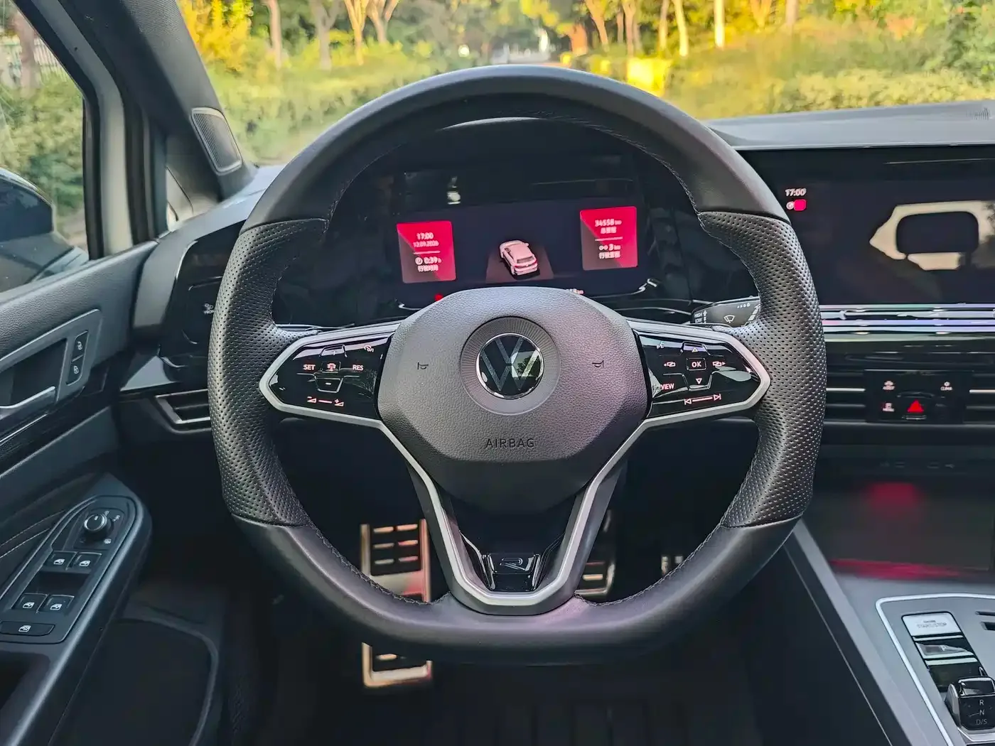 Volkswagen Golf 2021 280TSI DSG R-Line — Фото автомобиля 9