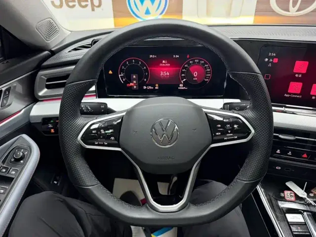 Volkswagen Lamando — Фото автомобиля 12