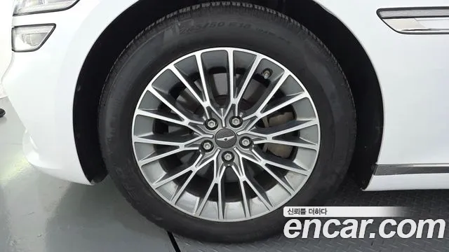 Genesis G80 RG3 — Фото автомобиля 5