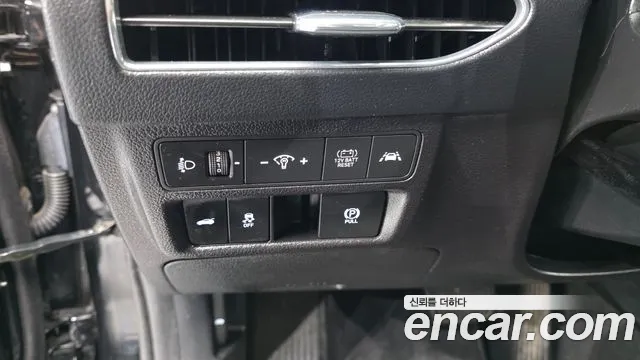 Hyundai Sonata — Фото автомобиля 14