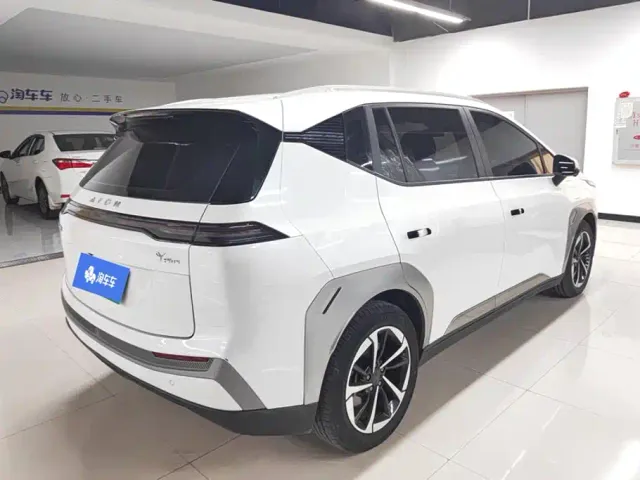 GAC Aion Y — Фото автомобиля 3