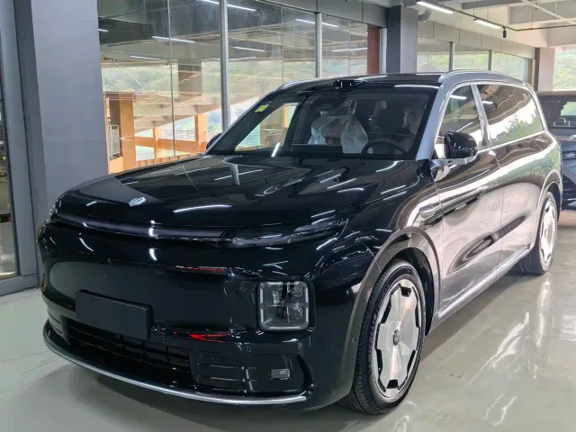 Фотография автомобиля — Leapmotor D Series