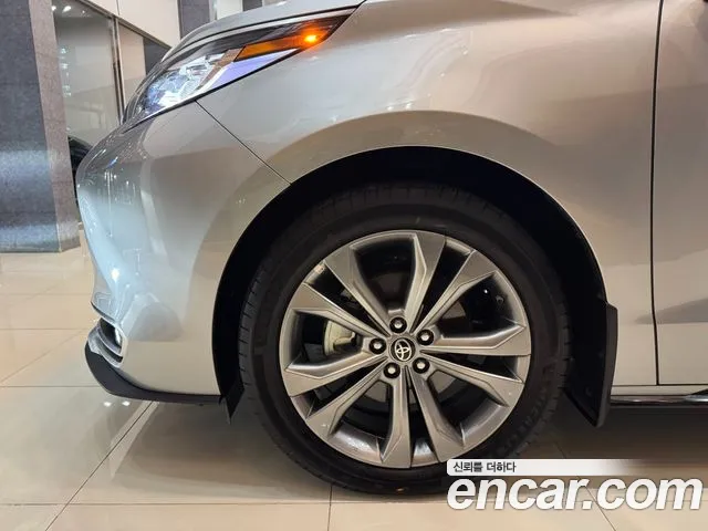 Toyota Sienna 4th Gen — Фото автомобиля 5