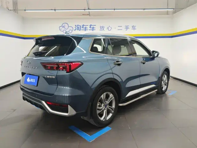 Ford Lingrui — Фото автомобиля 3
