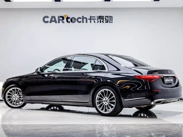 Mercedes-Benz S-Class — Фото автомобиля 4