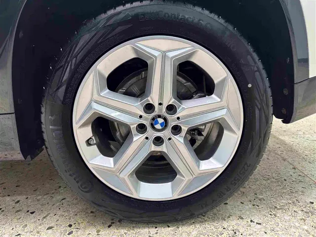 BMW X1 — Фото автомобиля 13