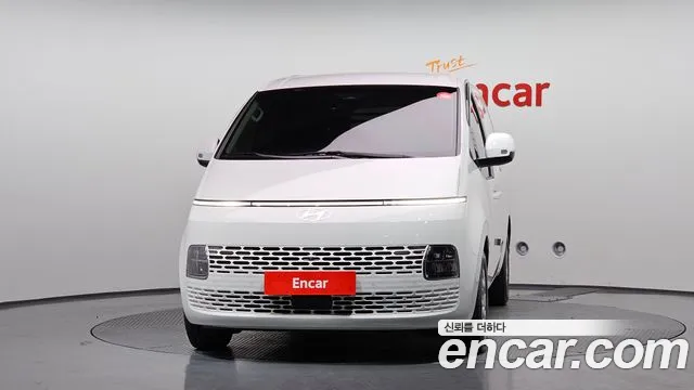 Hyundai Staria — Фото автомобиля 3