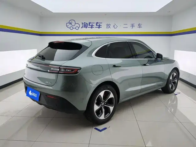Aito M5 — Фото автомобиля 3