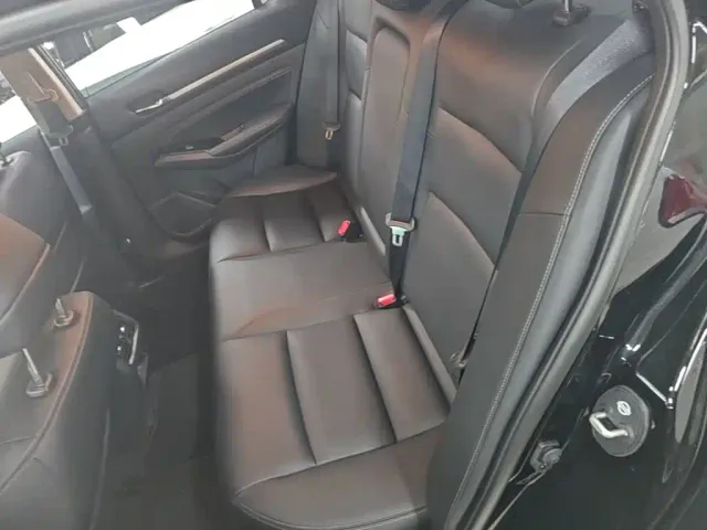 Nissan Teana — Фото автомобиля 16