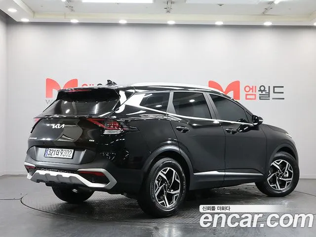 Kia Sportage Sportage 5-е поколение Дизель 2.0 4WD — Фото автомобиля 3