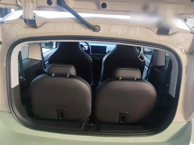 Baojun KiWi EV — Фото автомобиля 18