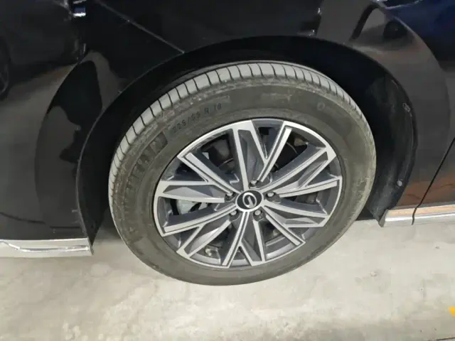 GAC Trumpchi M8 — Фото автомобиля 22