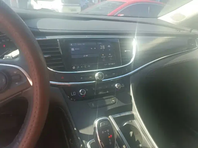 Buick LaCrosse — Фото автомобиля 12