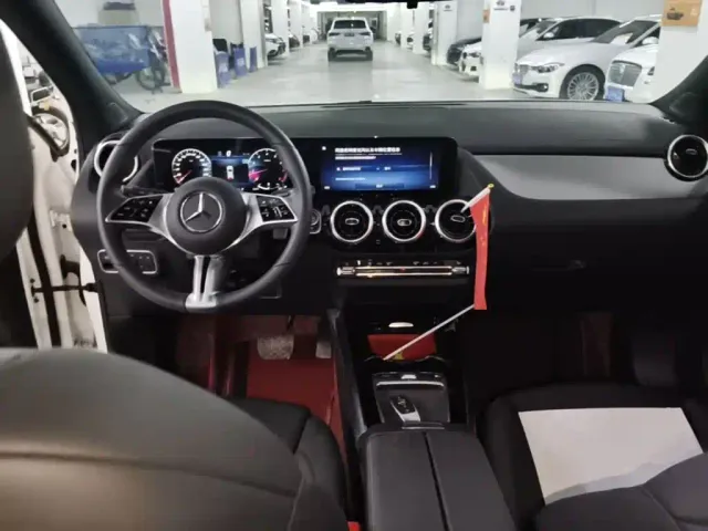 Mercedes-Benz GLA-Class — Фото автомобиля 9